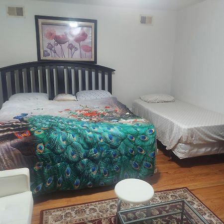 Cosy Bedroom 12Mins To Airport Prudential Njit Umdj Penn Station Newark Exteriör bild