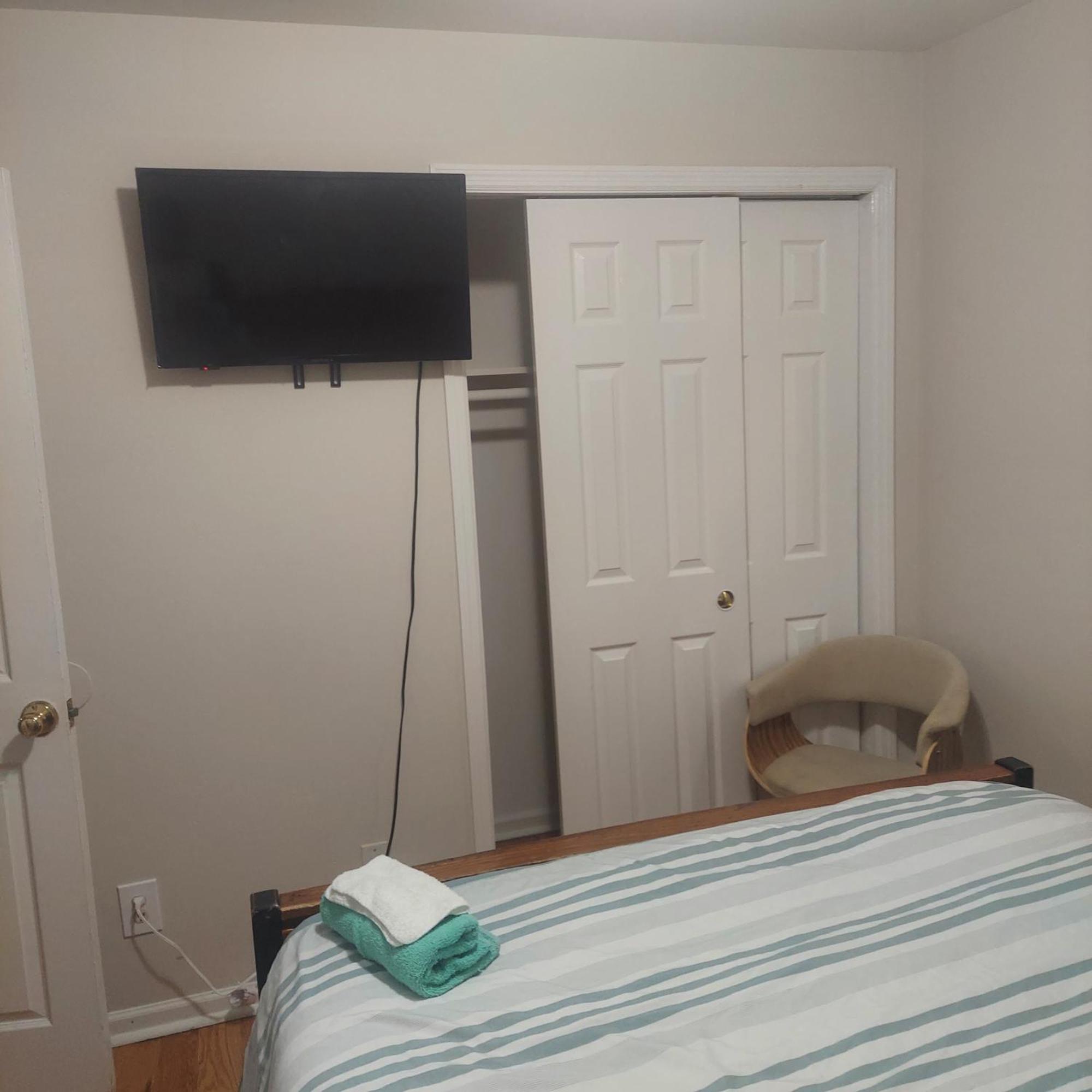 Cosy Bedroom 12Mins To Airport Prudential Njit Umdj Penn Station Newark Exteriör bild