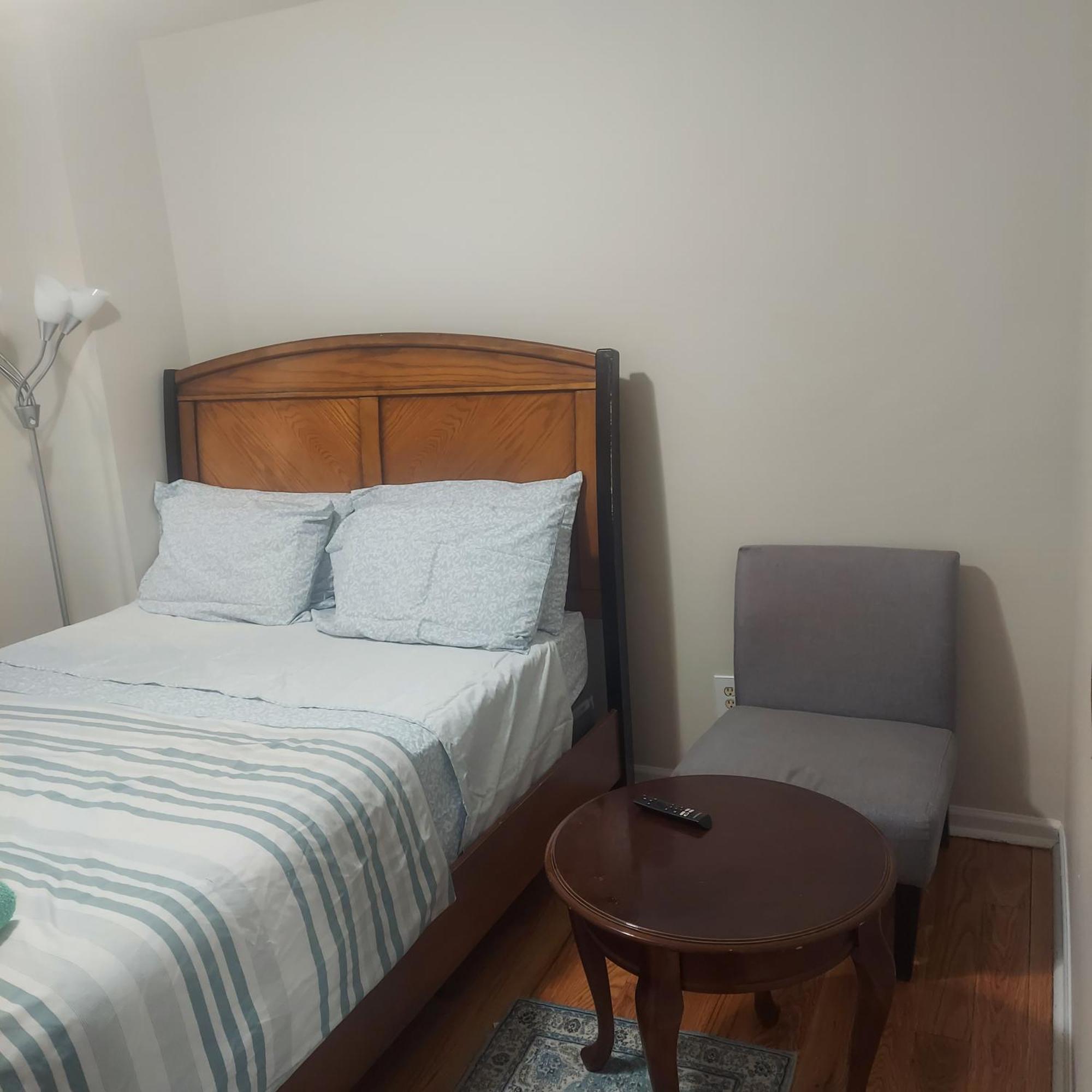 Cosy Bedroom 12Mins To Airport Prudential Njit Umdj Penn Station Newark Exteriör bild